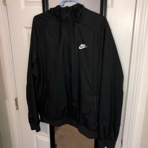 Nike Men’s Full Zip Hooded Windbreaker